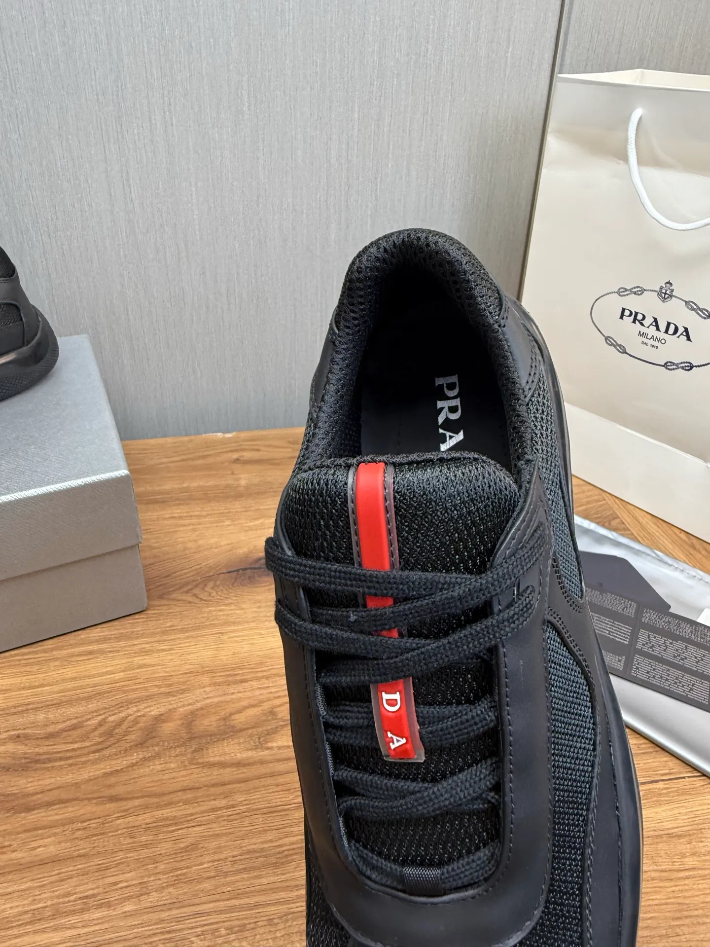 Men's shoes 💰560💰 [PRADA] Men's shoes are popular in the counter, official website is synchronized, 1 high-quality shipment ✔️Original cowhide upper + cowhide lining, 1🆚1 replica, original sole, 38-45 (45 customized, non-refundable)